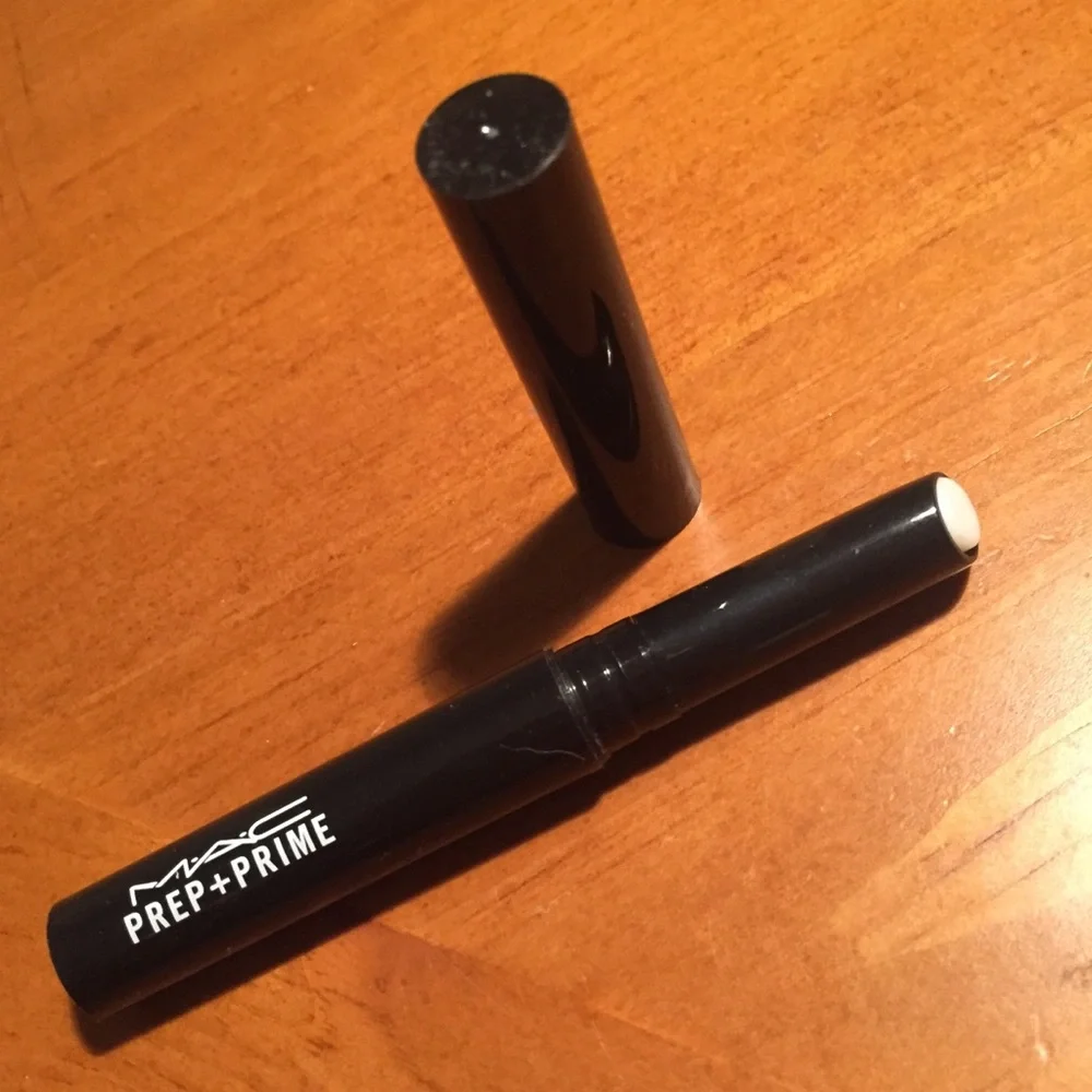 MAC Prep + Prime Lip Base/Lip Primer